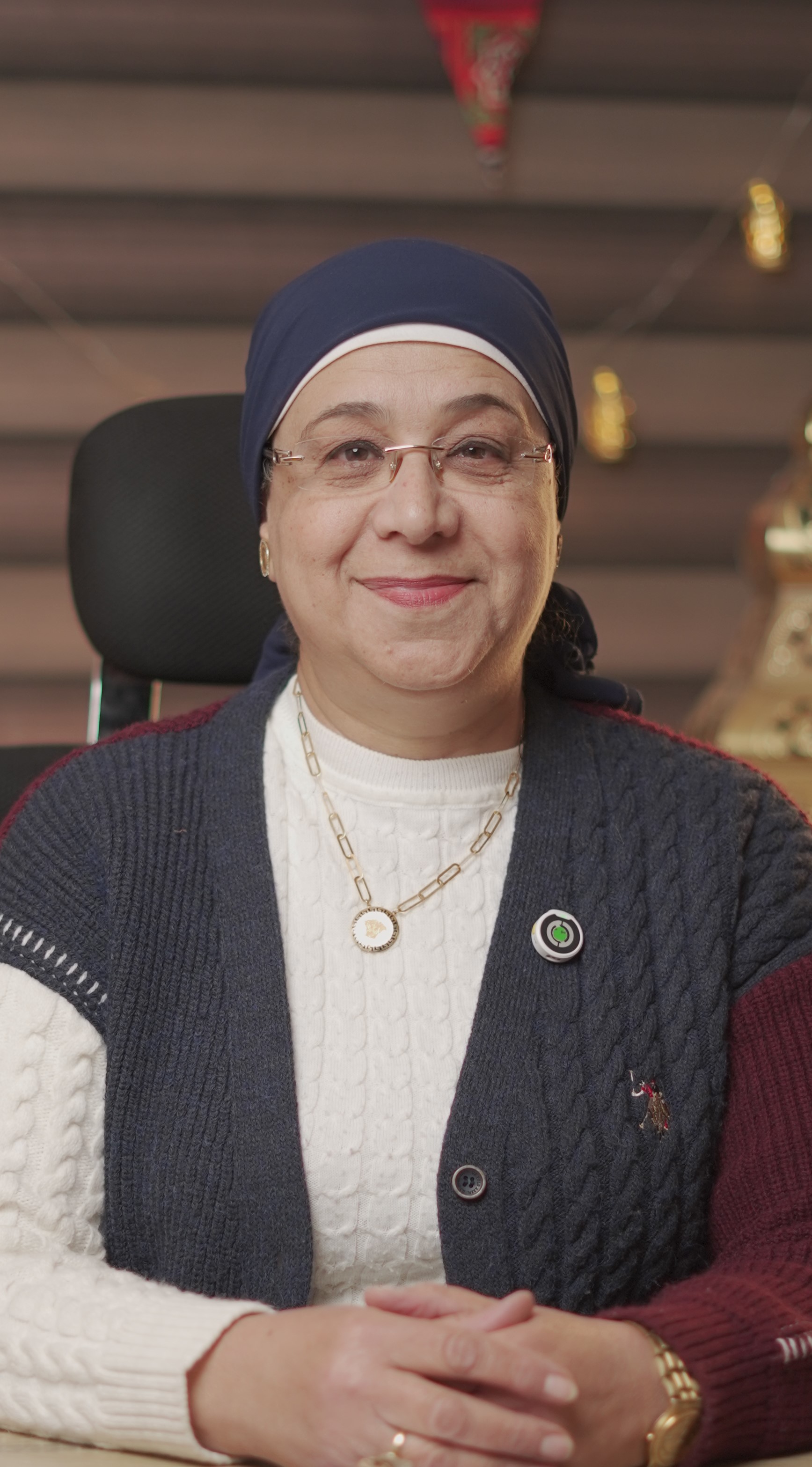 د. عزة شكري